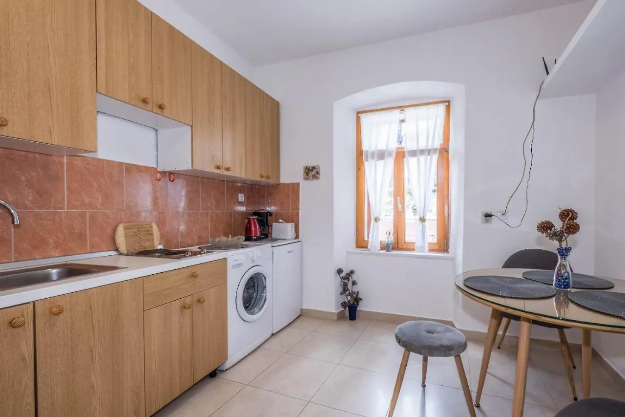 Apartment Ferienwohnung Pula